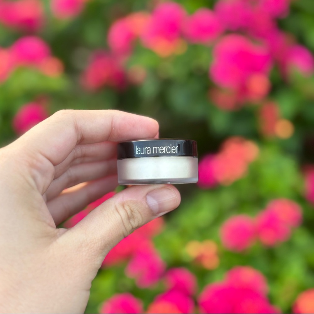 NWOT Laura Mercier Mini Translucent Powder